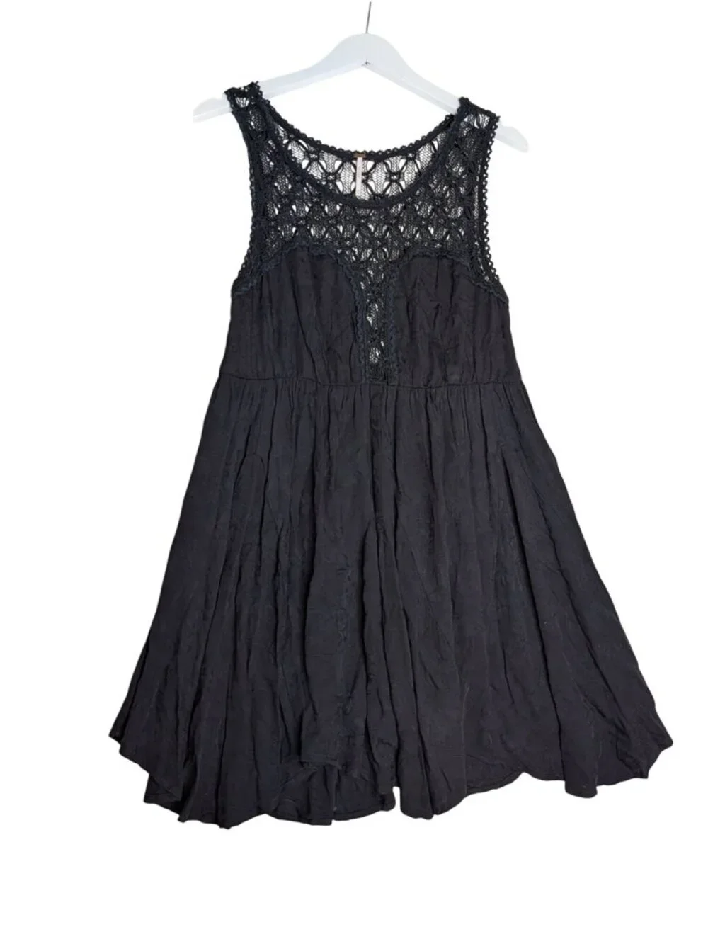 Free People Black Sleeveless Sweetheart Lace Neckline Mini Dress LBD Sz M